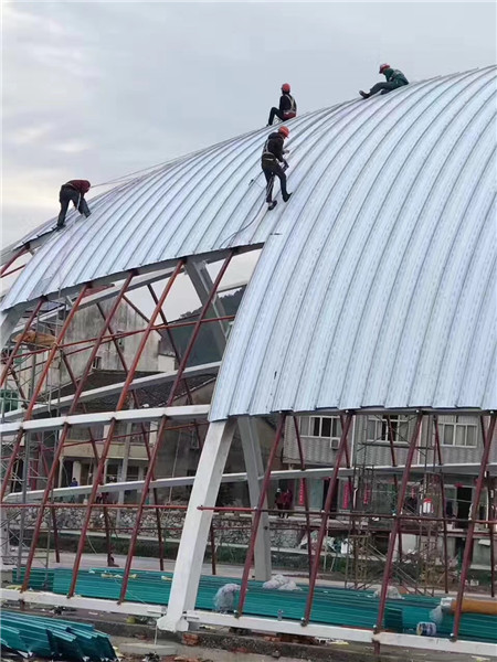 中南民族学院游泳馆工程