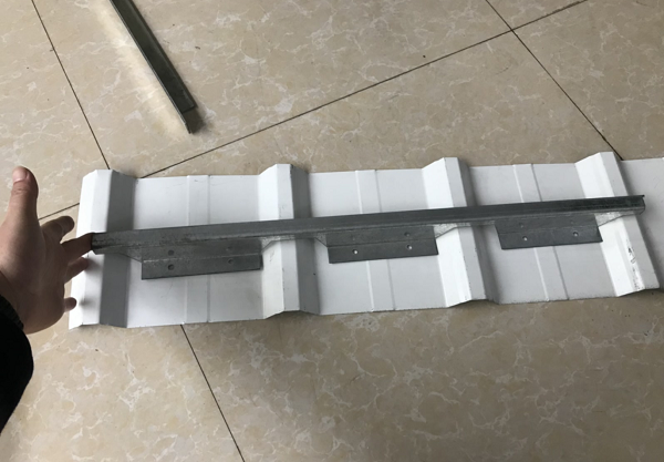 Z型檩条，槽型檩条，副檩条，二次檩条